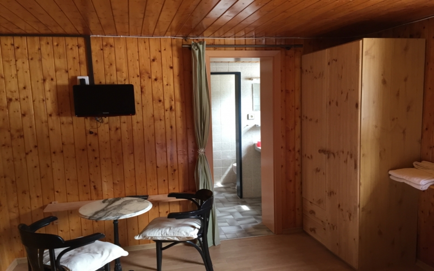 ochsenstall-zimmer-ochsi