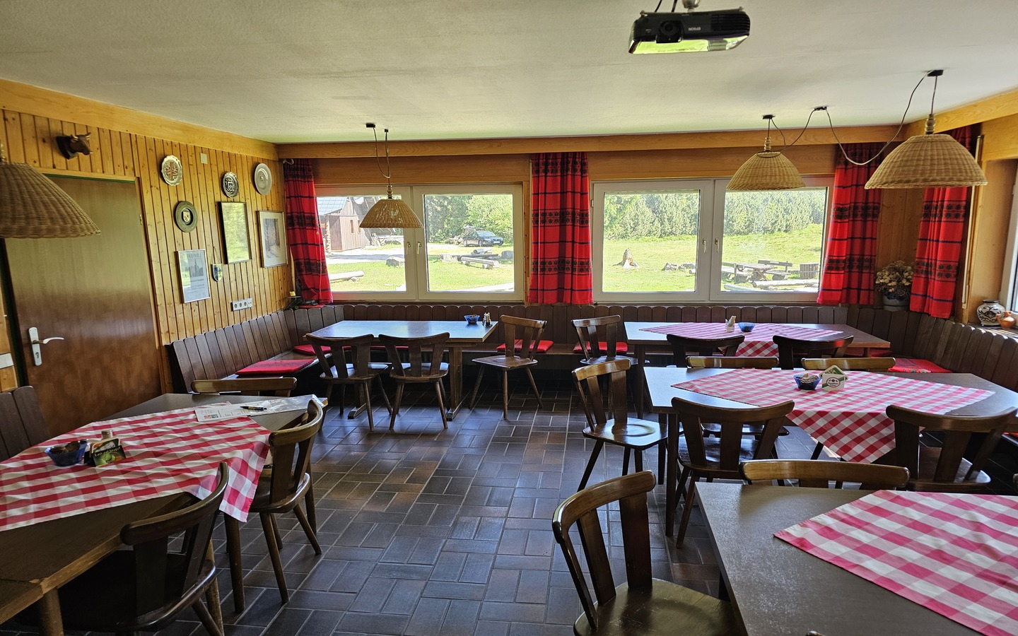 ochsenstall_Gastraum3_3