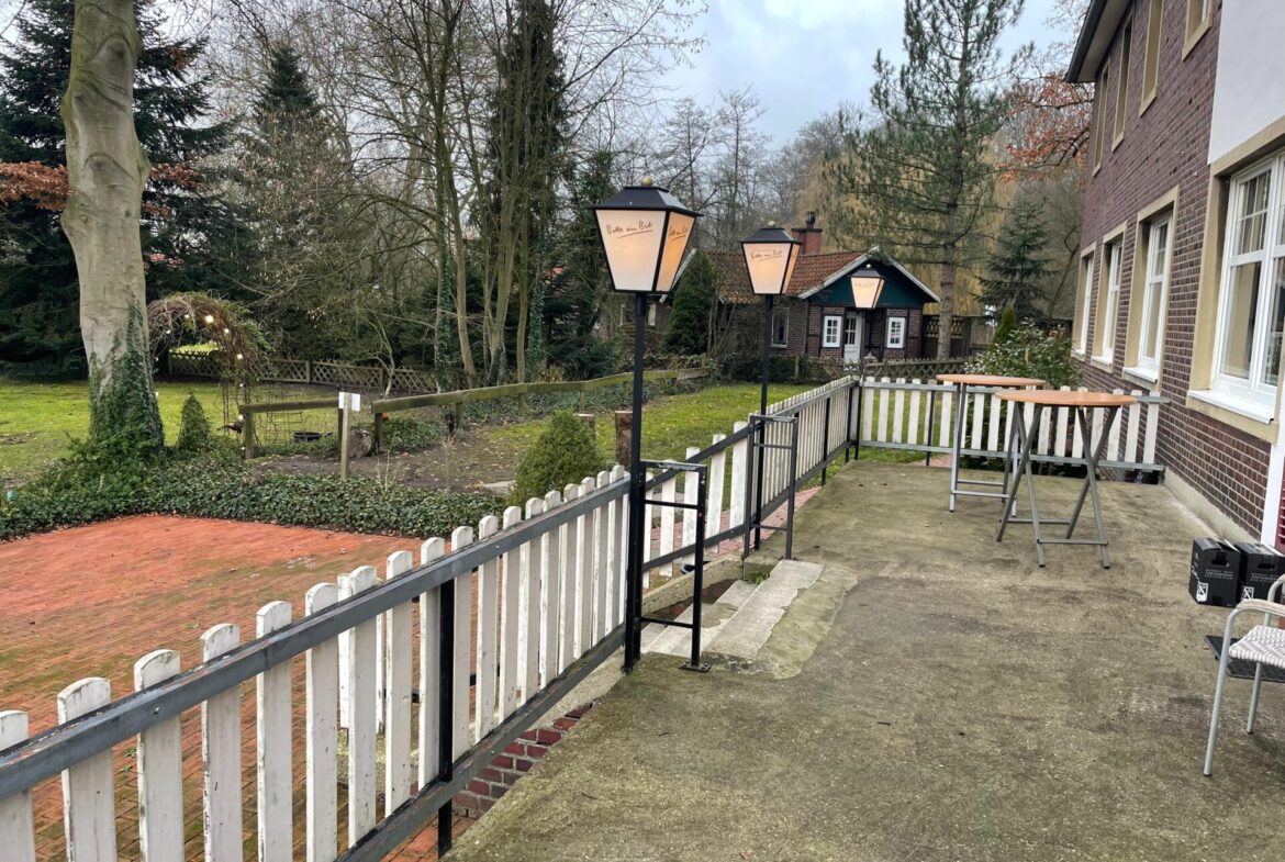 0bd45956-dded-473a-8efb-9eff81e22a8f