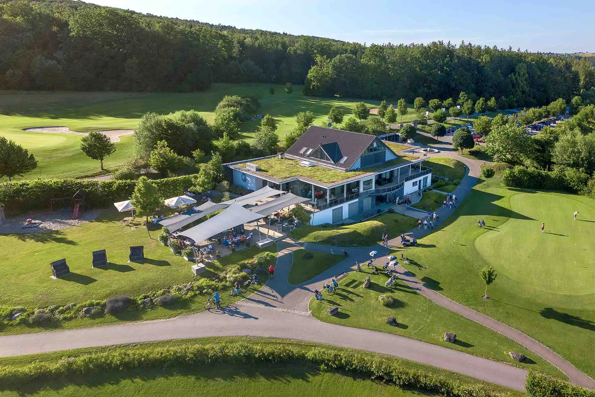 Golf-Club-Hammezweil-Clubhauus-von-oben.jpg