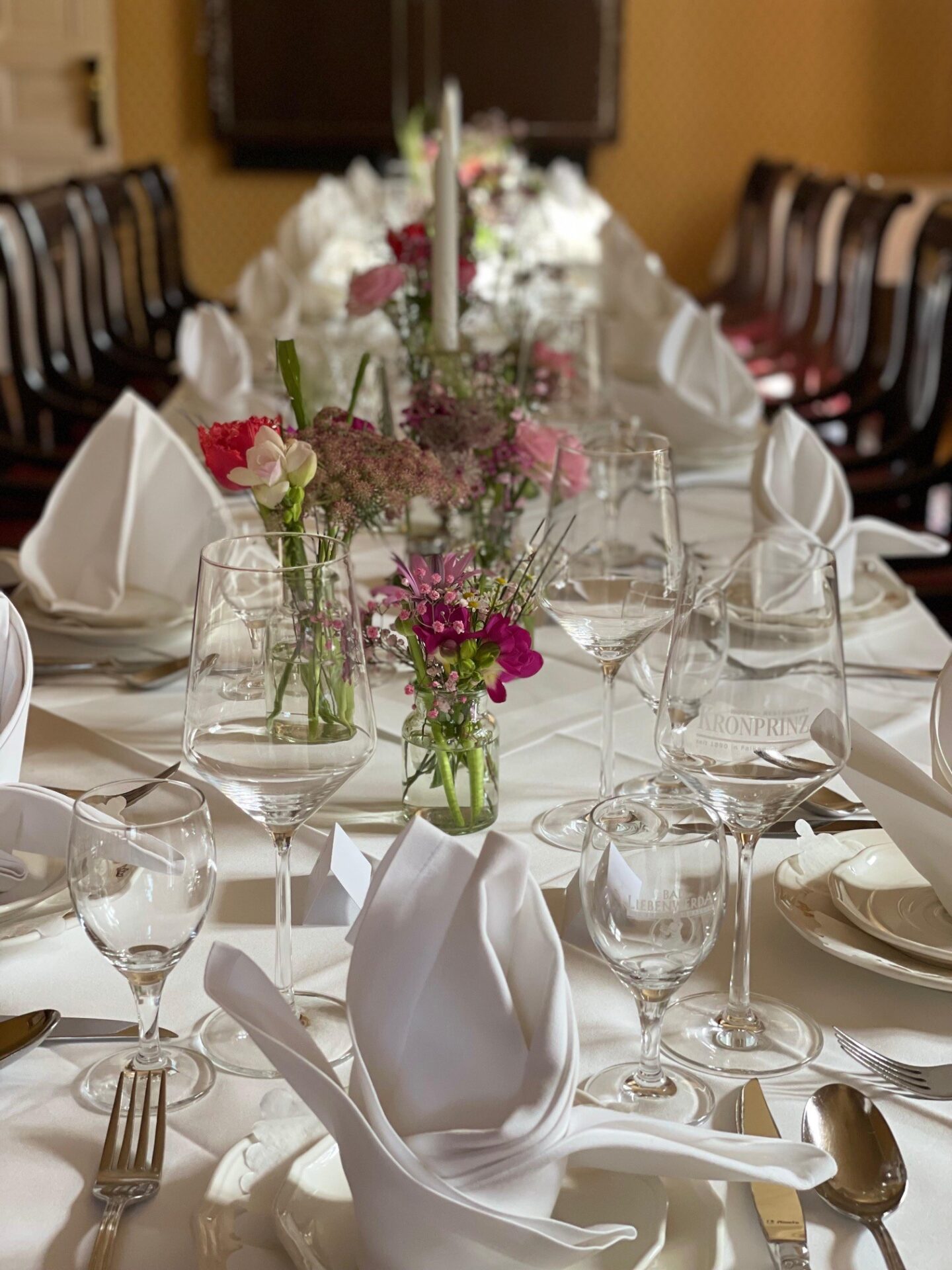 Luise4 laufendes Restaurant zu verpachten im Hotel