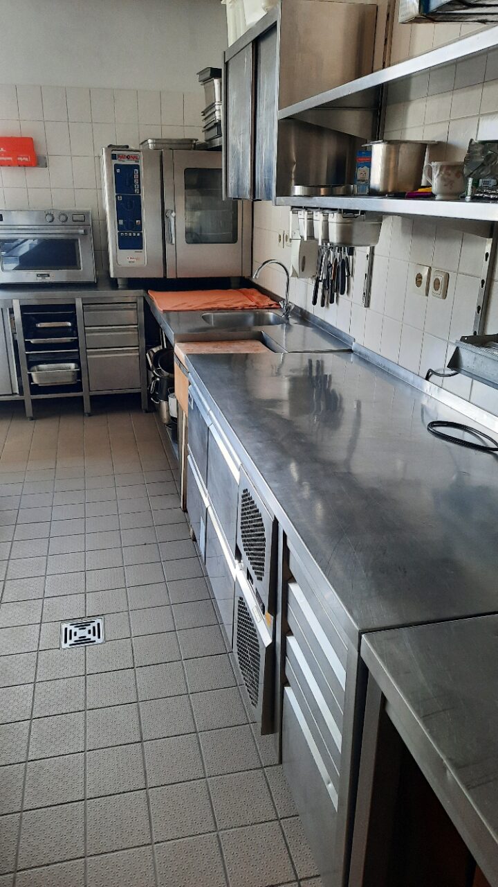 küche2 Gepflegter Gasthof sucht Wirt.