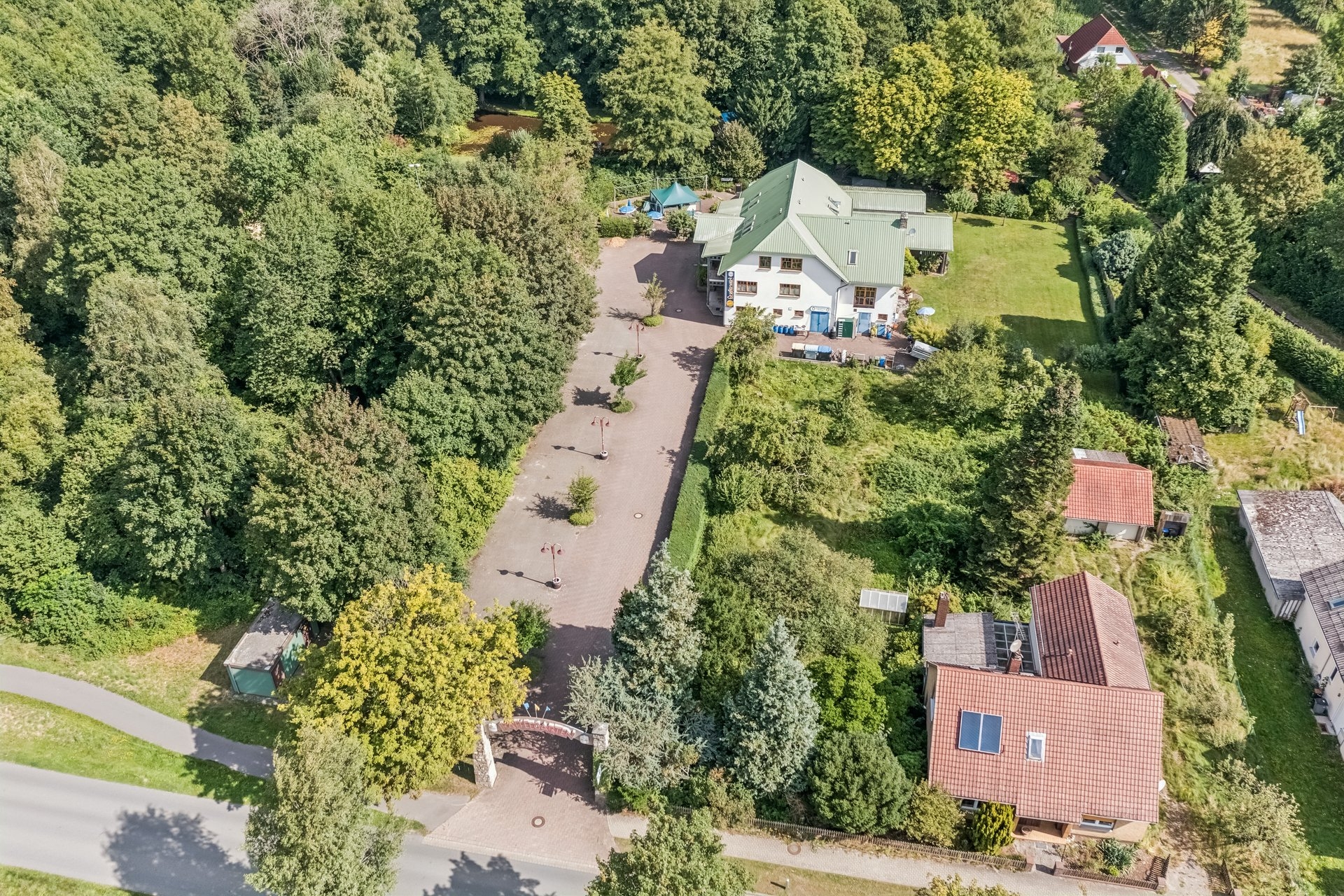 627761-A-backbonephoto-010_WEB Hotel- & Eventlocation in der Lüneburger Heide