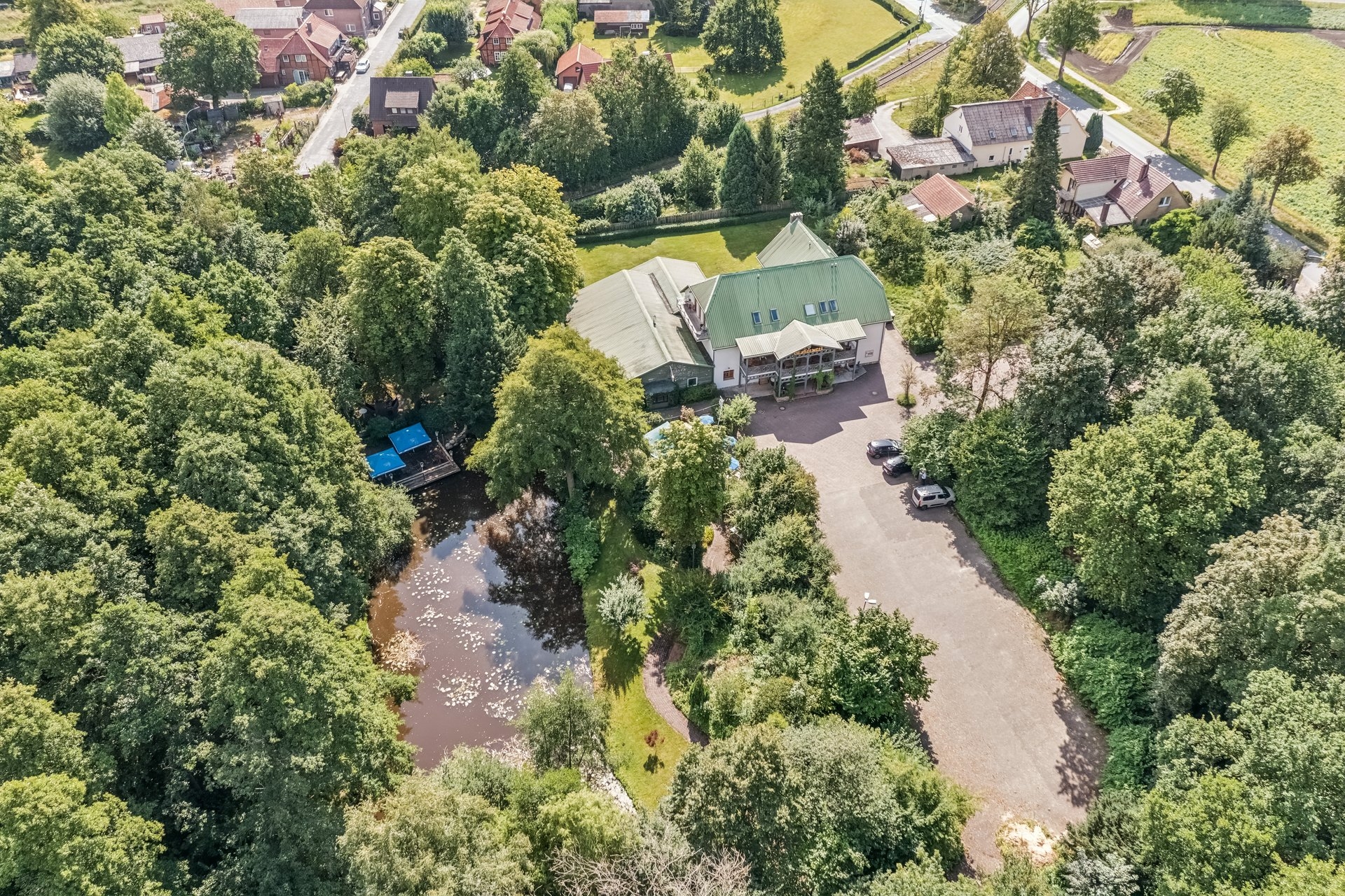627761-A-backbonephoto-040_WEB Hotel- & Eventlocation in der Lüneburger Heide
