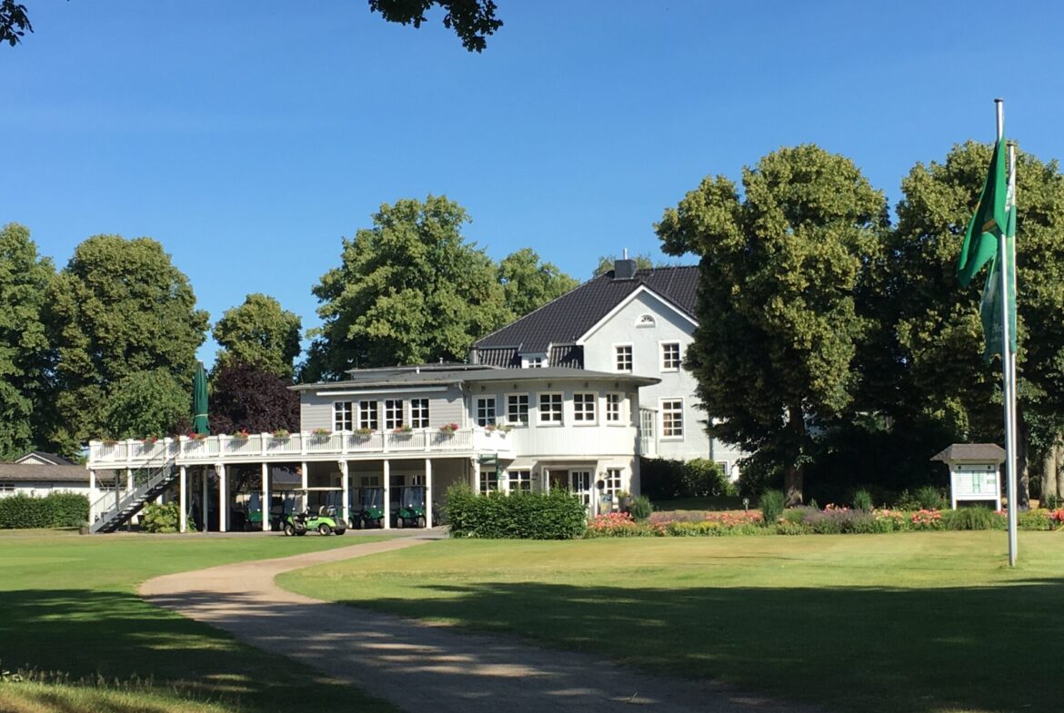 Clubhaus 2018 Juni (13) Golf-Club Gut Grambek e.V. sucht einen neuen Pächter (m/w/d) für das Clubrestaurant ab sofort bis spätestens zum 01.04.2027